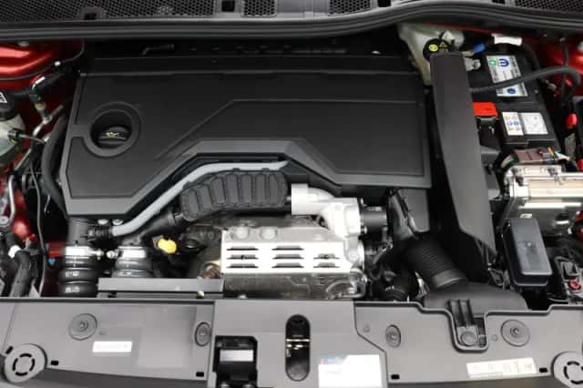 Peugeot 208 (2024) thumbnail 35
