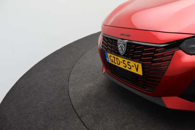 Peugeot 208 (2024) thumbnail 36