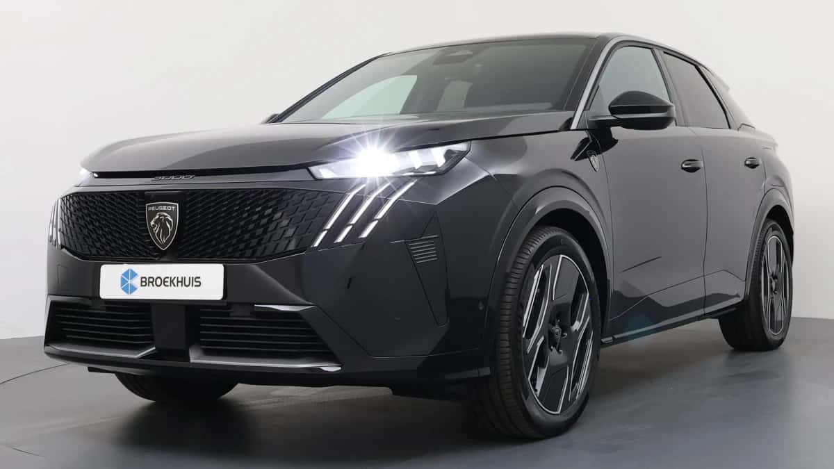 Peugeot e-3008 (2026) — foto 1