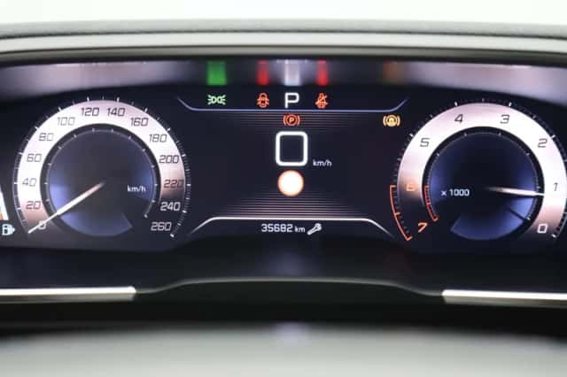 Peugeot 508 (2021) thumbnail 4