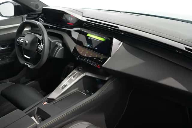 Peugeot 308 (2026) thumbnail 3