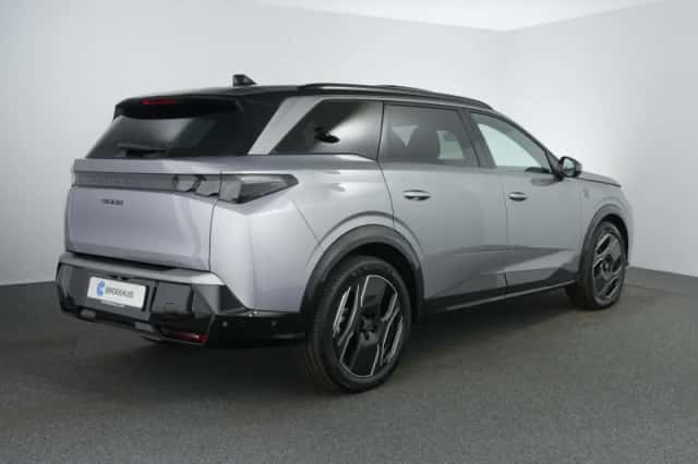 Peugeot 5008 (2026) thumbnail 2