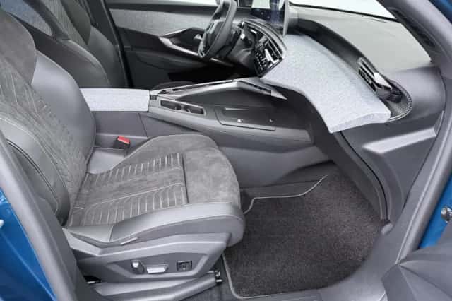 Peugeot e-3008 (2026) thumbnail 4