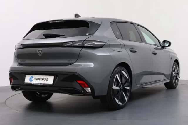 Peugeot e-308 (2026) thumbnail 2