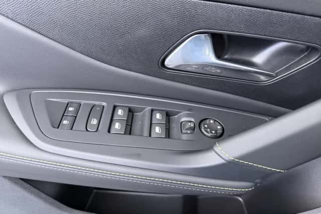Peugeot e-308 (2026) thumbnail 26