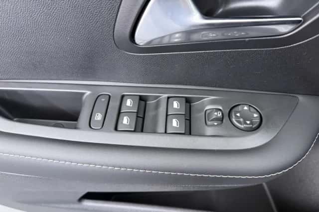 Peugeot e-208 (2026) thumbnail 26