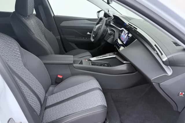 Peugeot 408 (2026) thumbnail 4