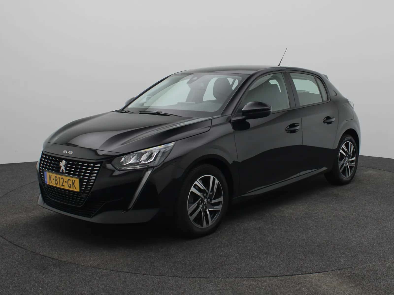 Peugeot 208 (2021) — foto 1