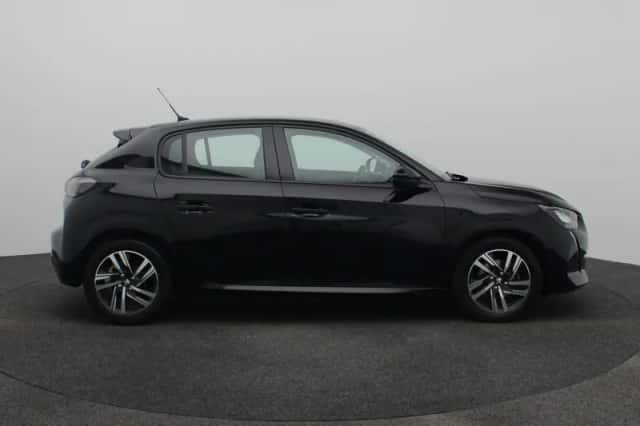 Peugeot 208 (2021) thumbnail 12