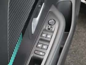 Peugeot 208 (2021) thumbnail 22