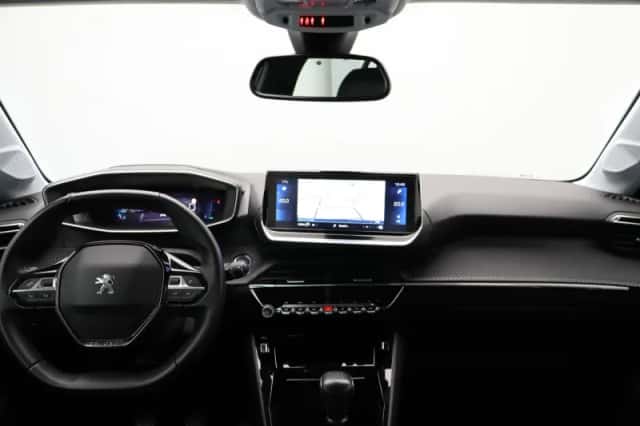 Peugeot 208 (2021) thumbnail 27