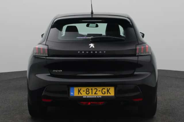 Peugeot 208 (2021) thumbnail 6