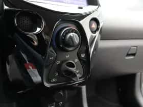 Peugeot 108 (2021) thumbnail 22