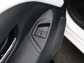 Peugeot 108 (2021) thumbnail 25