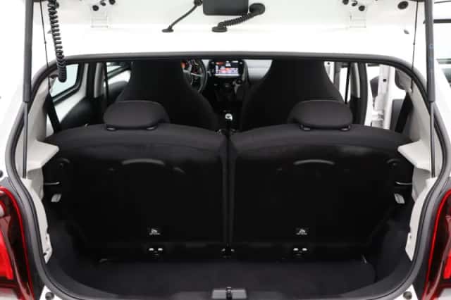 Peugeot 108 (2021) thumbnail 27