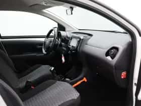 Peugeot 108 (2021) thumbnail 28