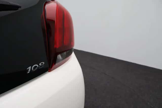 Peugeot 108 (2021) thumbnail 35