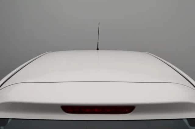 Peugeot 108 (2021) thumbnail 38