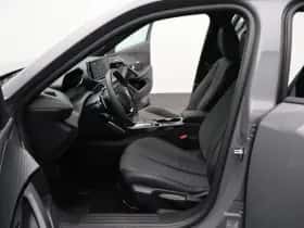 Peugeot 2008 (2025) thumbnail 11