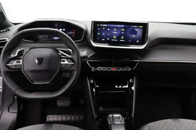 Peugeot 2008 (2025) thumbnail 3