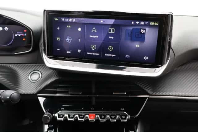 Peugeot 2008 (2025) thumbnail 7