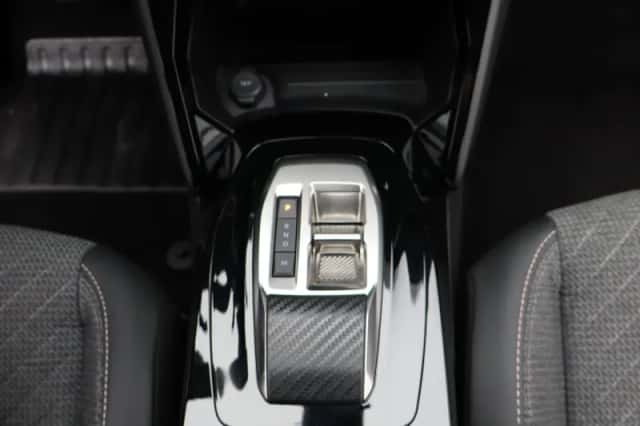 Peugeot 2008 (2025) thumbnail 8