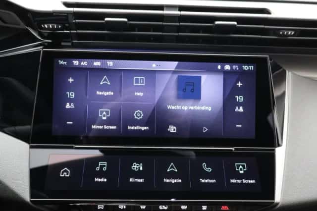 Peugeot 408 (2025) thumbnail 18
