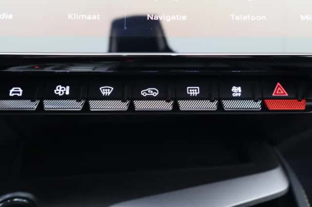 Peugeot 408 (2025) thumbnail 23