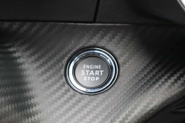 Peugeot 208 (2024) thumbnail 19
