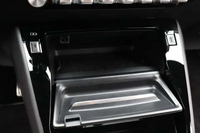 Peugeot 208 (2024) thumbnail 24
