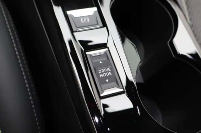 Peugeot 208 (2024) thumbnail 26