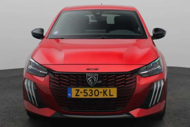 Peugeot 208 (2024) thumbnail 5