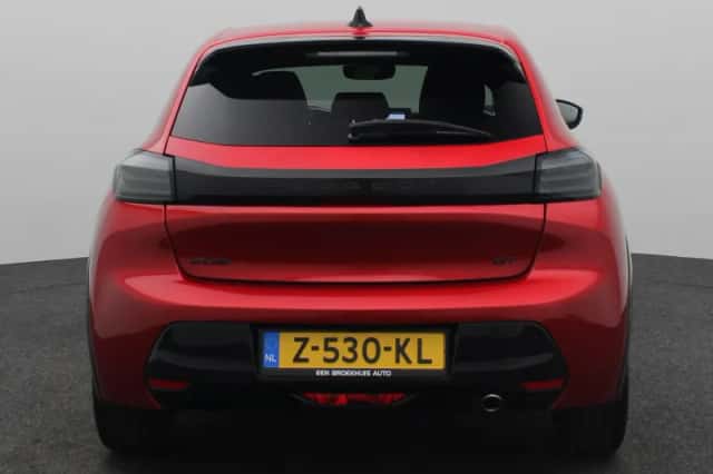 Peugeot 208 (2024) thumbnail 6