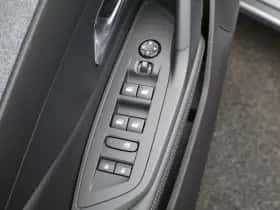 Peugeot 308 (2023) thumbnail 27