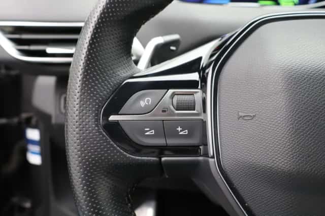 Peugeot 3008 (2020) thumbnail 21