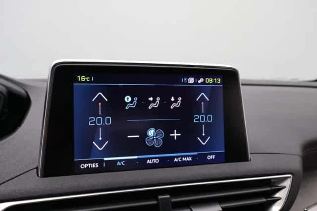 Peugeot 3008 (2020) thumbnail 24