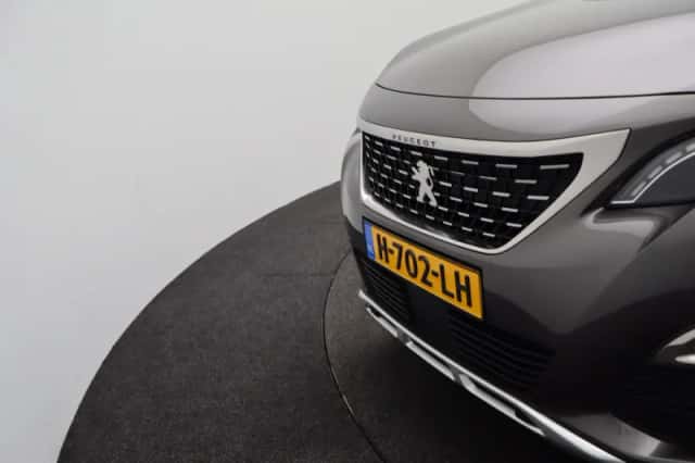 Peugeot 3008 (2020) thumbnail 36
