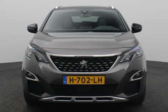 Peugeot 3008 (2020) thumbnail 5
