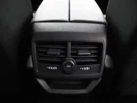 Peugeot 3008 (2020) thumbnail 32