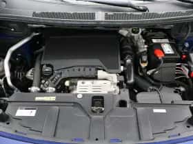 Peugeot 3008 (2020) thumbnail 33