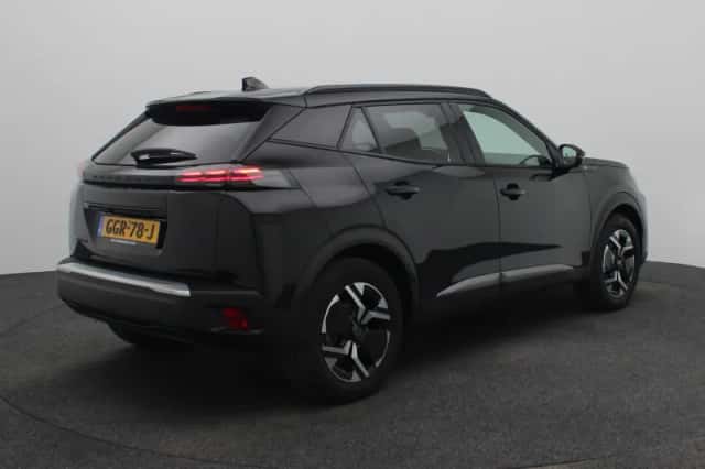 Peugeot e-2008 (2024) thumbnail 2