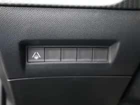 Peugeot e-2008 (2024) thumbnail 27