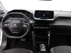 Peugeot e-208 (2022) thumbnail 3