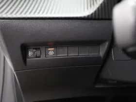 Peugeot e-208 (2022) thumbnail 26