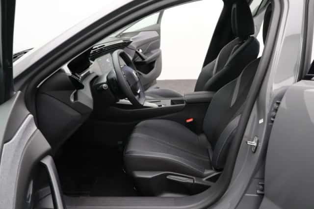 Peugeot 408 (2025) thumbnail 11