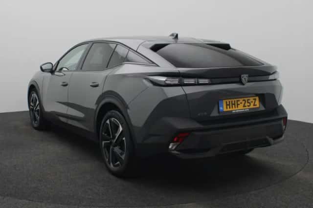Peugeot 408 (2025) thumbnail 10