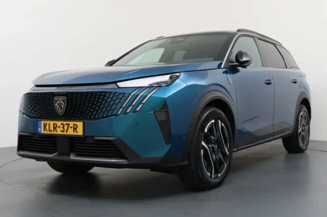 Peugeot 5008 (2026) thumbnail 1