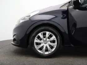 Peugeot 208 (2019) thumbnail 16