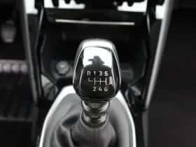 Peugeot 208 (2025) thumbnail 19