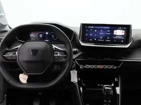 Peugeot 208 (2025) thumbnail 3
